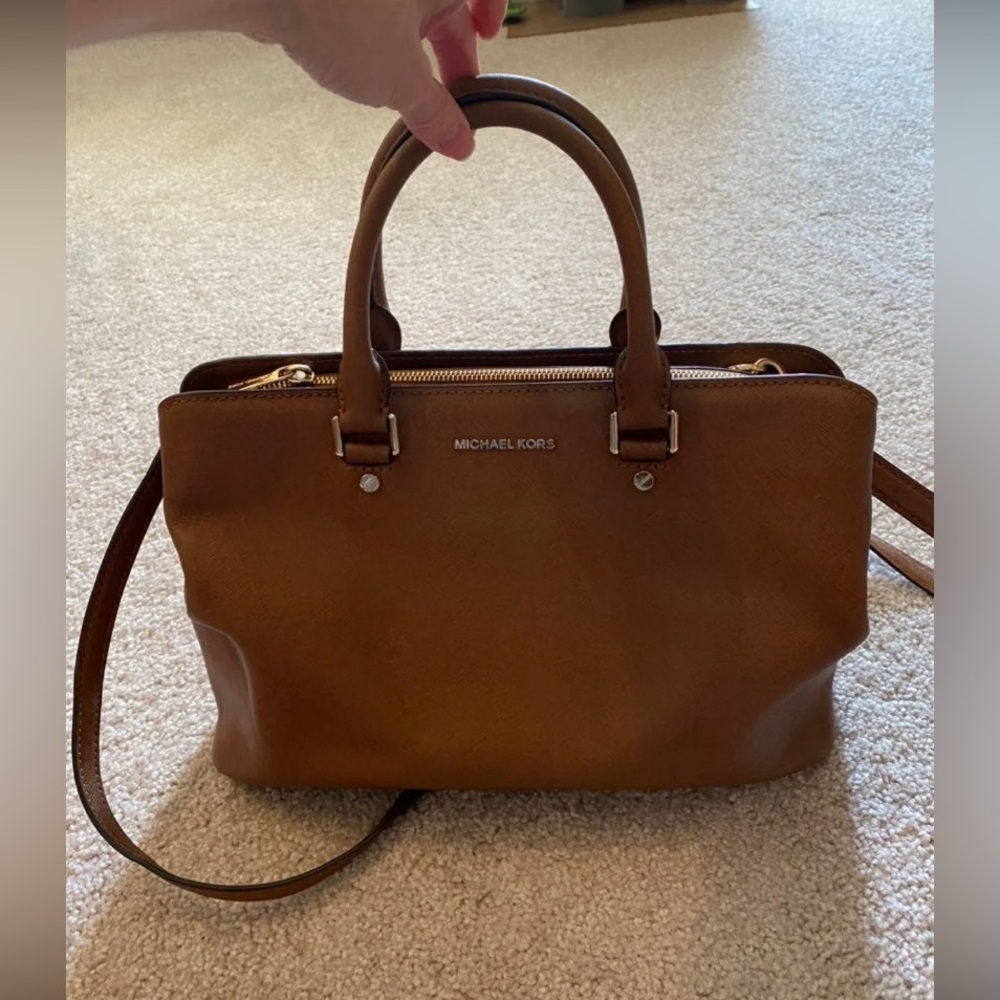 Women’s Michael Kors Large Savannah Purse Brown Satchel